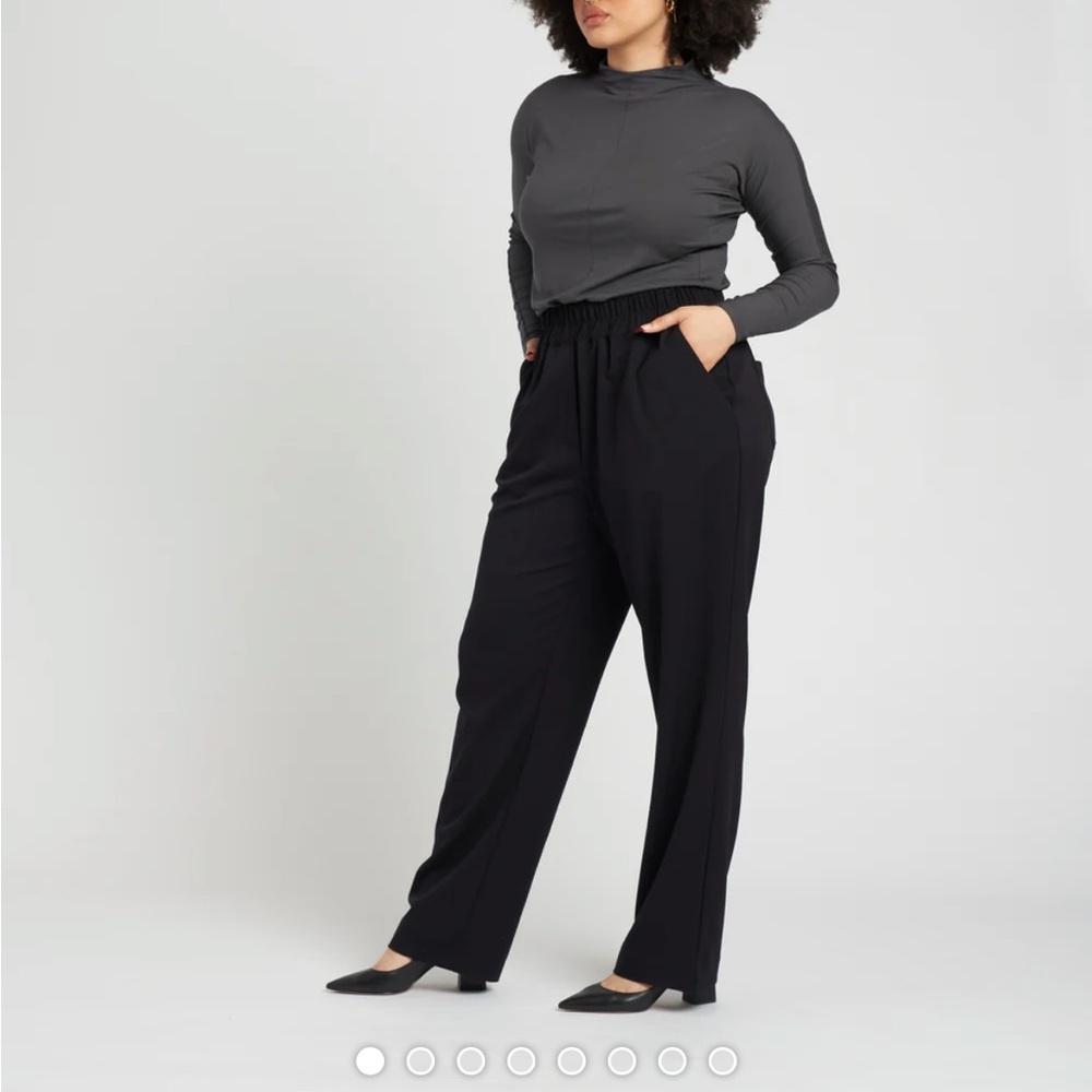 8 pairs pants!Calling all Universal Standard fans! 5-US, Lee NYDJ Nordy
